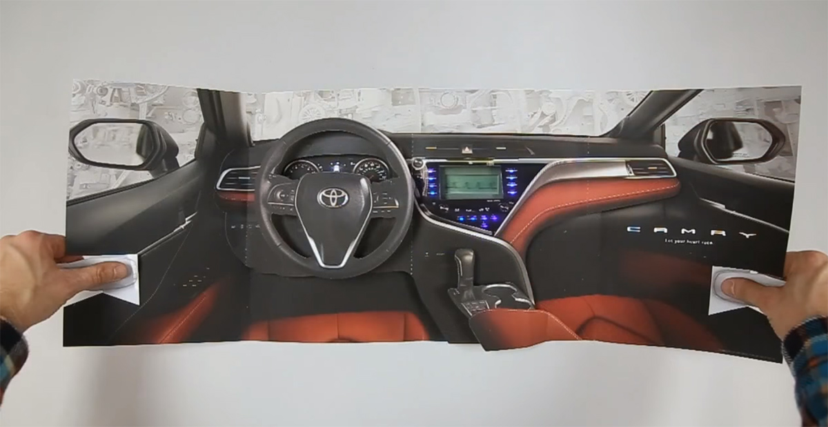 Сенсорная 3D-модель салона автомобиля: революционный формат рекламы от Toyota