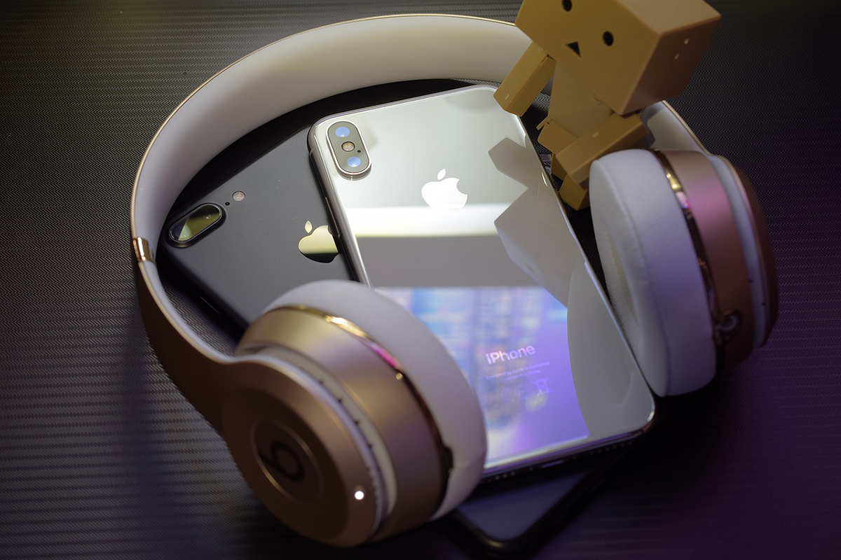 В апреле Apple продала через интернет больше всех смартфонов