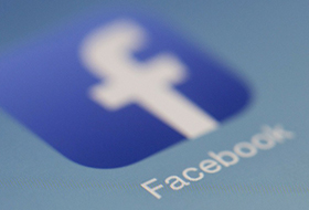 Facebook пробует объединять пользователей новым способом