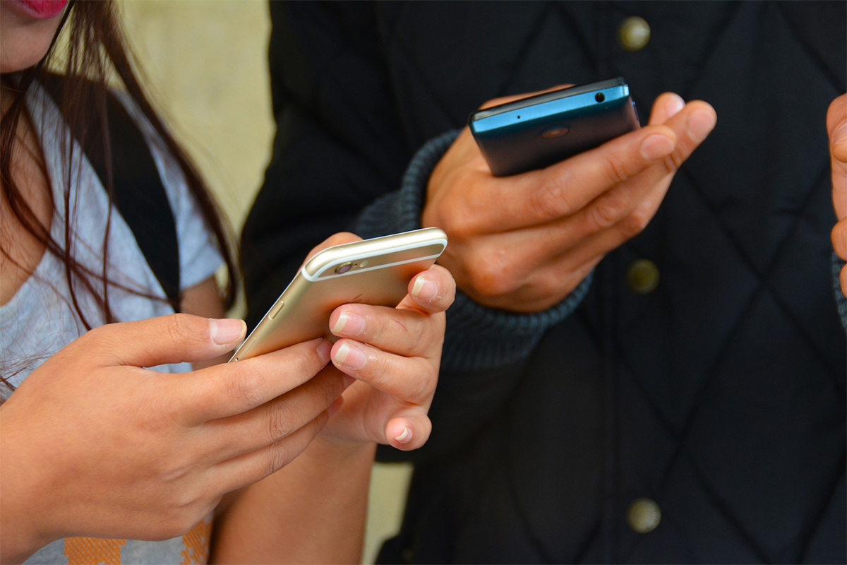 Реклама в Facebook Stories теперь доступна во всех странах